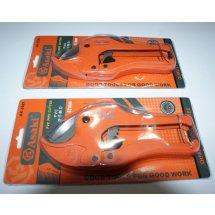 Kéo cắt ống nước