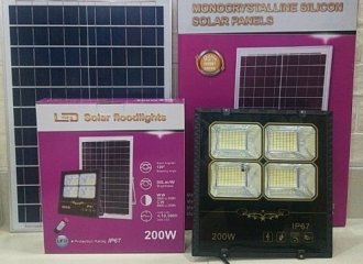 Điểm nổi bật khi mua đèn pha năng lượng mặt trời