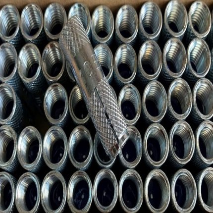 Tắc kê đạn 8mm