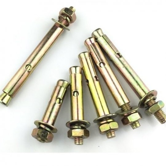 Bulong nở sắt ( Tắc Kê Sắt )