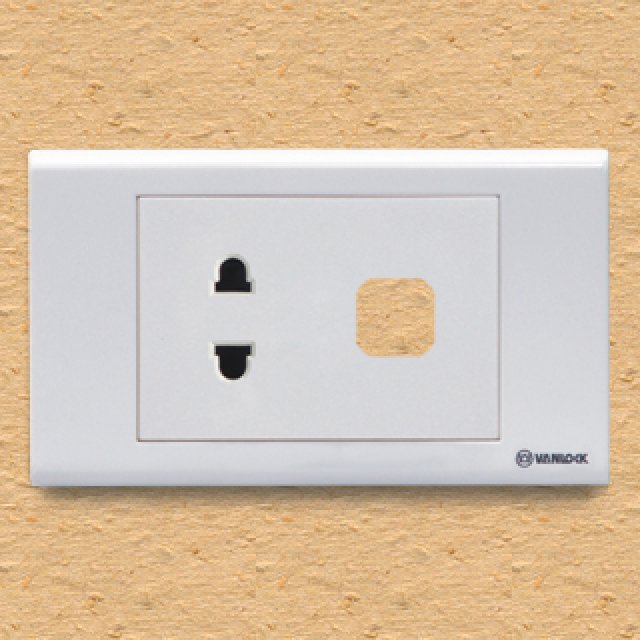 Một ổ 1 lỗ sino