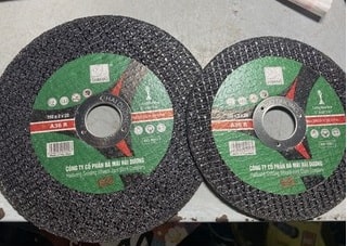 đá cắt 1t2 màu đen hd
